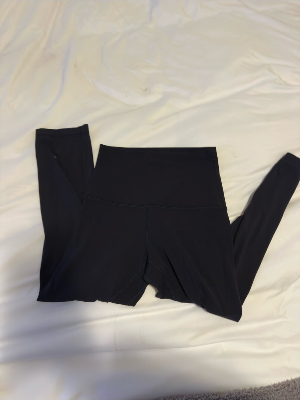 lululemon Align™ Super-High-Rise Crop 21" in Black